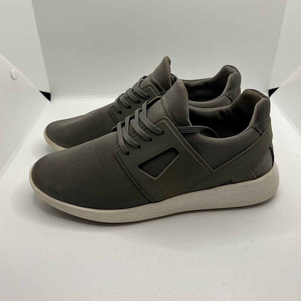 Aldo Sneakers